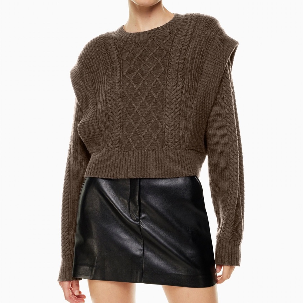 ARITZIA Babaton seek sweater in taupe